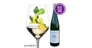 <B>Villa Richter - Riesling 2020, dry, St. Wenceslas' Vineyard, Prague</B><BR>Limited series of wines from the oldest Czech vineyard of the Prague Castle