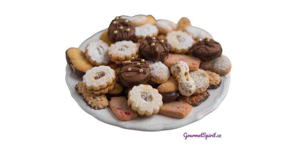 Mix vánočního cukroví a víno